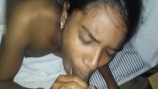 Nafsu Liar Perempuan Tamil Nyaris Telan Kontol Kekasihnya Dalam Adegan Panas