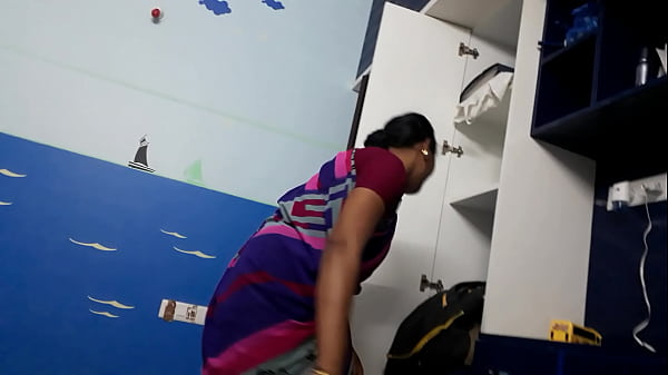 Desi Pembantu Baru, Siap Digoyang Di Setiap Sudut Rumah.
