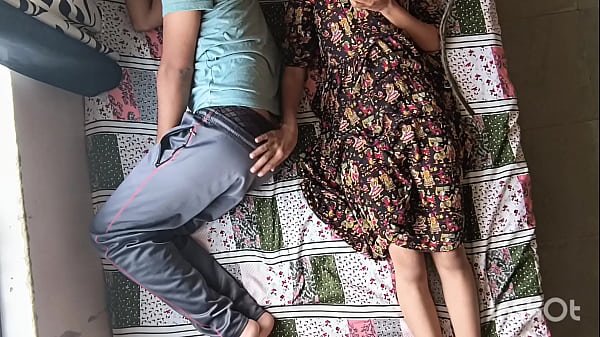Bini Orang, Shivani, Nunggingin Adik Ipar Yang Lagi Tidur, Trus Naik Gaya Amazon Biar Makin Ngeces.