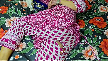 Ibu Tiri Celana Sobek, Anak Tiri Hajar Memek Bokong Bundar Sampai Meraung.