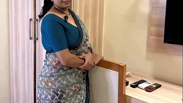 Bhabhi Ji Pahli Baar Naye Flat Mein Devar Ji Ko Dekar Chudwane Ka Sexy Gift, Hindi Audio Mein Full Xxx Video