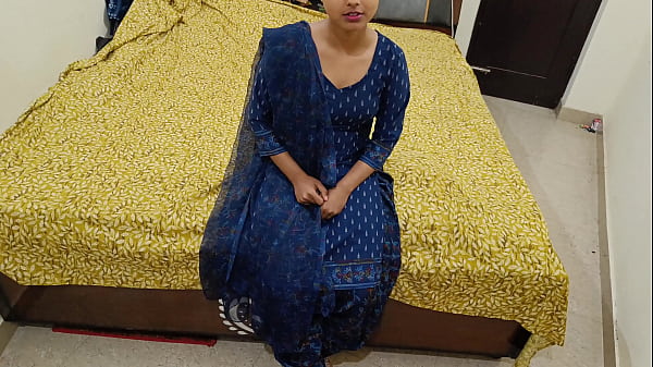 गांव की मासूम बच्ची को पीज़ा खिलाकर जमकर चोदा, मुंह और चूत मारी, साफ हिन्दी में गंदी आवाज़ें।