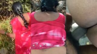 Nonton Video Desi Cewek Kampung Lagi Ngentot Di Luar Rumah – Bagian 1