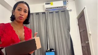 Ibu Tiri Montok Leyne Rodriguez Macet Di Situ, Lalu Digenjot Anak Tiri Yang Lagi Horny