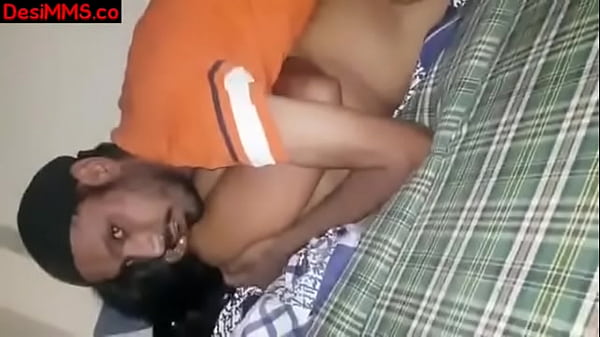 Nikmatin Deh, Bibir Merah Abis Ngisepin Janda Indian Tetangga