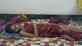 Desi Bhabhi Digauli Aunty Ko Padosi Ne Kutiya Bana Ke Choda
