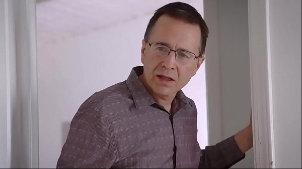 Ngentotin Ibu Tiri Hot Gue Pas Ultah, Hadiah Spesial Buat Dia