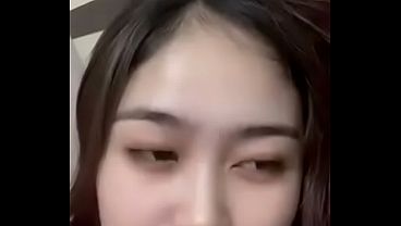 Cewek Indonesia Live, Goyang Panas Bikin Tegang, Siap Bikin Lo Ngaceng Terus!