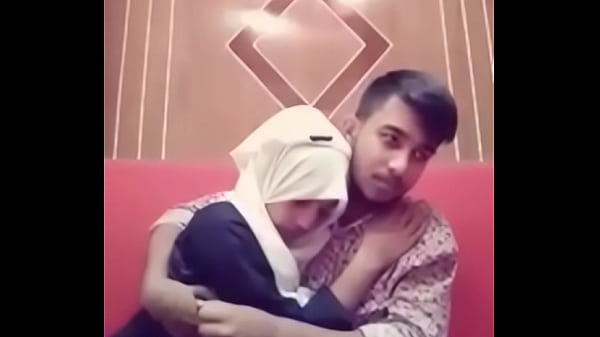 Desi Cewek Dan Cowok Lagi Saling Jilat Di Hotel, Panas Banget.