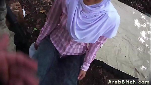 Araban Ngewe Cewek Cina Sama Cewek Sekolah Di Rumah Kontragan, Nggak Pakai Pulang.