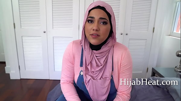 Gendut Arab Tetek Gede Bikin Ane Ngaceng Pengen Nyobain Hummus