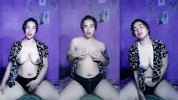 Belinda Toge Ngelus-ngelus Memek Sambil Mendesah Nafsu.