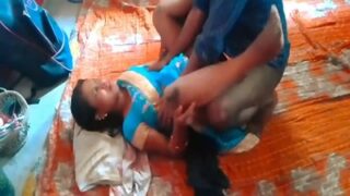 Bini Orang Haus, Ngebut Dikocok Sama Bocah Muda Di Kamar Kos.