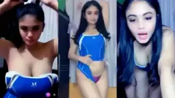 Kylie Pake Baju Biru, Toketnya Montok Banget Bikin Ngiler.