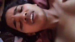 Nikmatin Aja Ngentot Cewek Sempit Yang Makin Enak