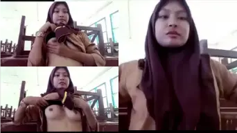 Viral Cewek Pramuka Hijab Lagi Main Remas-remas Susu, Bikin Greget!