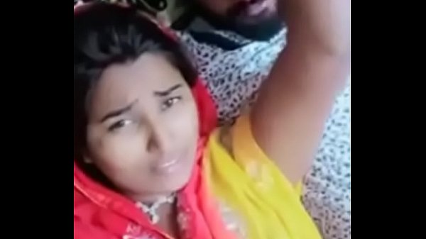 Desi Cewek Seksi Bikin Ngilu, Pengen Gigit-gigit.
