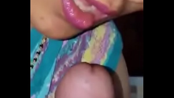 Suara Desah Nafsu Malam Ini, Suami Ngeblow Kontol Sambil Desahan Hindi, Nikmatin Blowjob Desi.