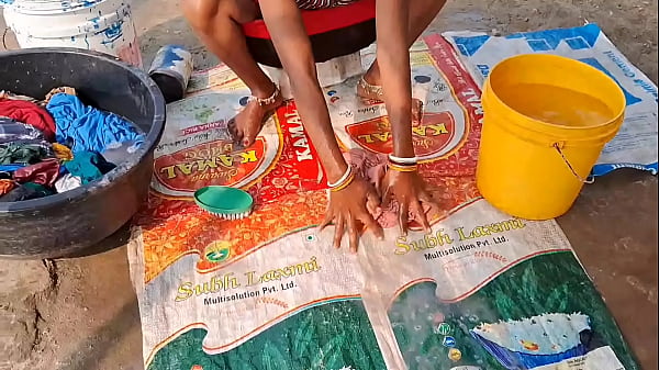 Desi Full Anal Sex, Bibi Desa Binal, Kapde Do Rahi Bini Dikocok Keras.