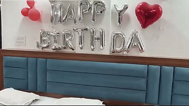 Bhabhi Ultah Kasih Surprise Ke Adik Ipar, Kasih Memeknya Sebagai Kado.
