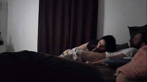 Tia Gata Udah Siapin Sofa Biar Bisa Barengan Sama Ponakan, Siap-siap Panas.