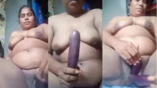 Bokep Montok Boudi Colmek Terong Dua Biji Bikin Muncrat.
