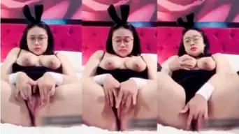 Cewek Kacamata Toket Gede Kesepian Pengen Digenjot Part3