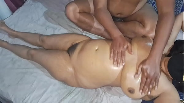 Desi Indian Hot Bhabhi Nude Full Body Massage Erotis