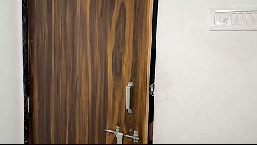Kakak Tiri Gantikan Pacar Yang Kurang, Bikin Makin Panas