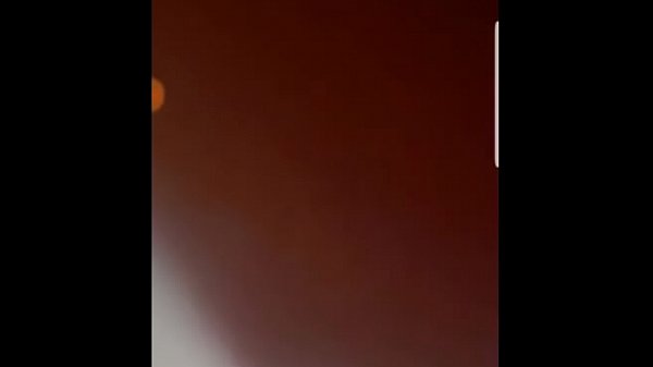 Istri Indonesia Colmek Sambil Suaminya Ngocok Di Video Call, Bikin Makin Panas