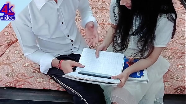 Mahasiswa India Pamerin Aksi Ngentot Desi Seru Pakai Bahasa Hindi Hot